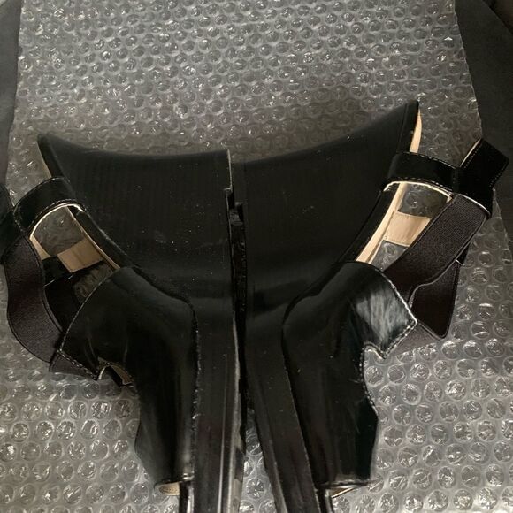 Dana Buckman Size 6 Black Patent Leather Slingback wedge sandals - Picture 3 of 10